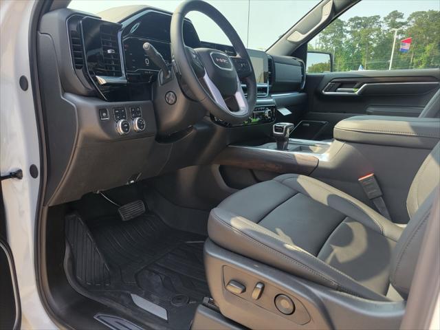 new 2025 GMC Sierra 1500 car, priced at $55,675