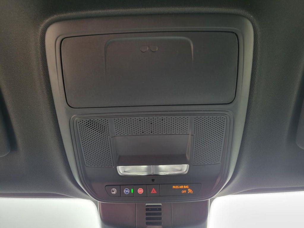 new 2026 Chevrolet Traverse car, priced at $43,600