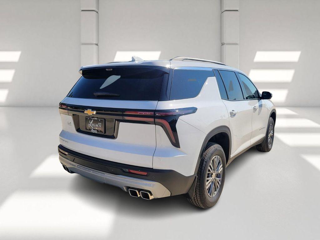 new 2026 Chevrolet Traverse car, priced at $43,600