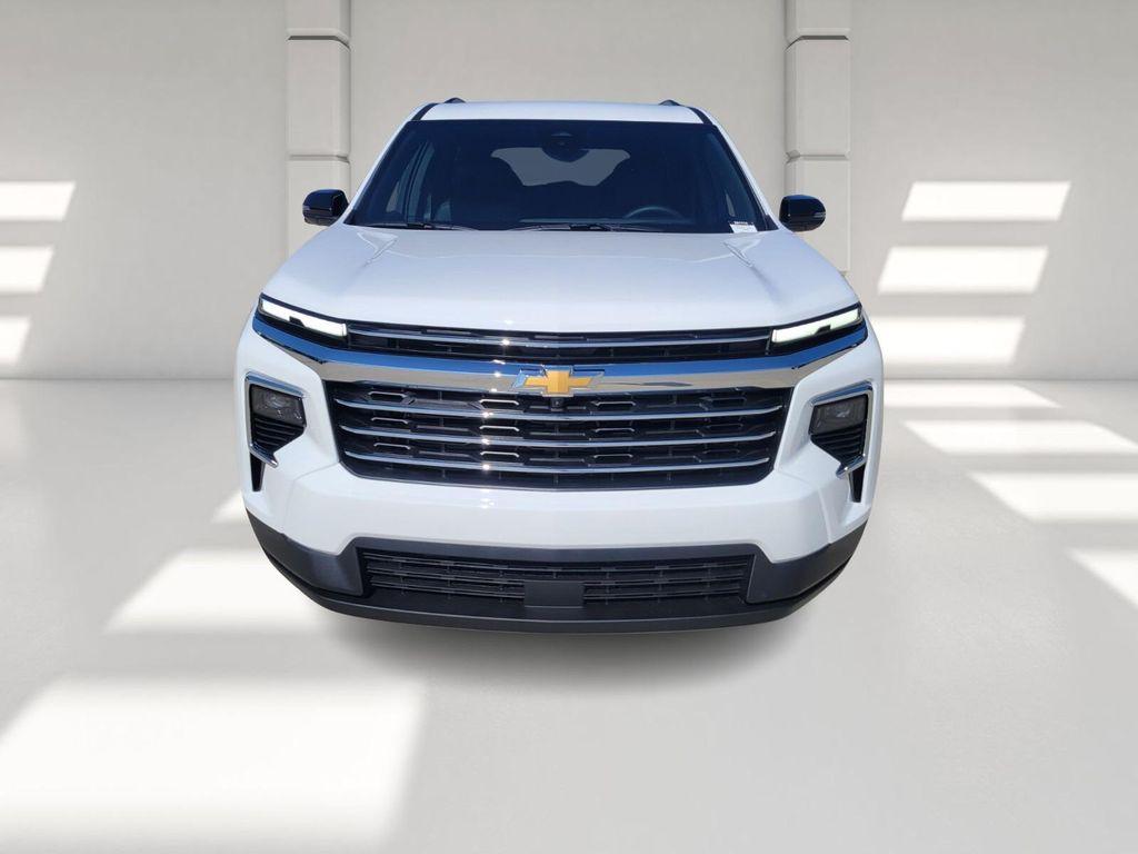new 2026 Chevrolet Traverse car, priced at $43,600