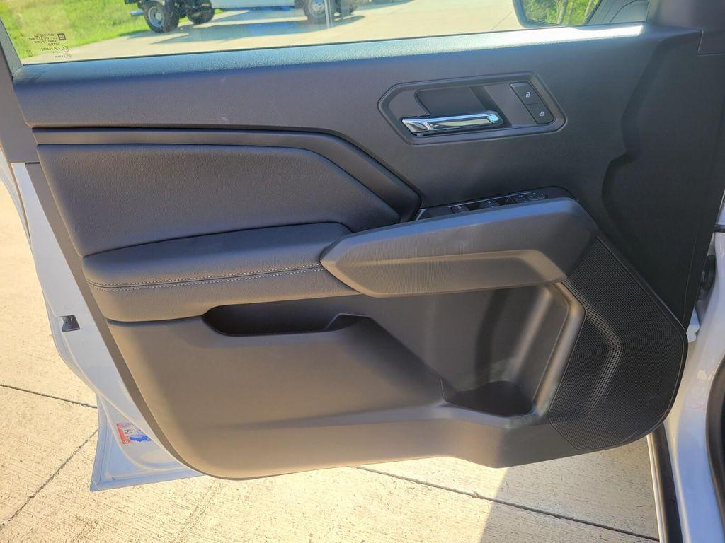 new 2025 GMC Canyon car, priced at $38,525