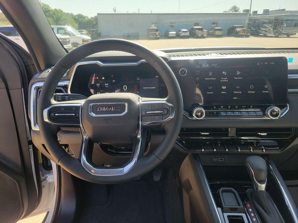 new 2025 GMC Canyon car, priced at $38,525