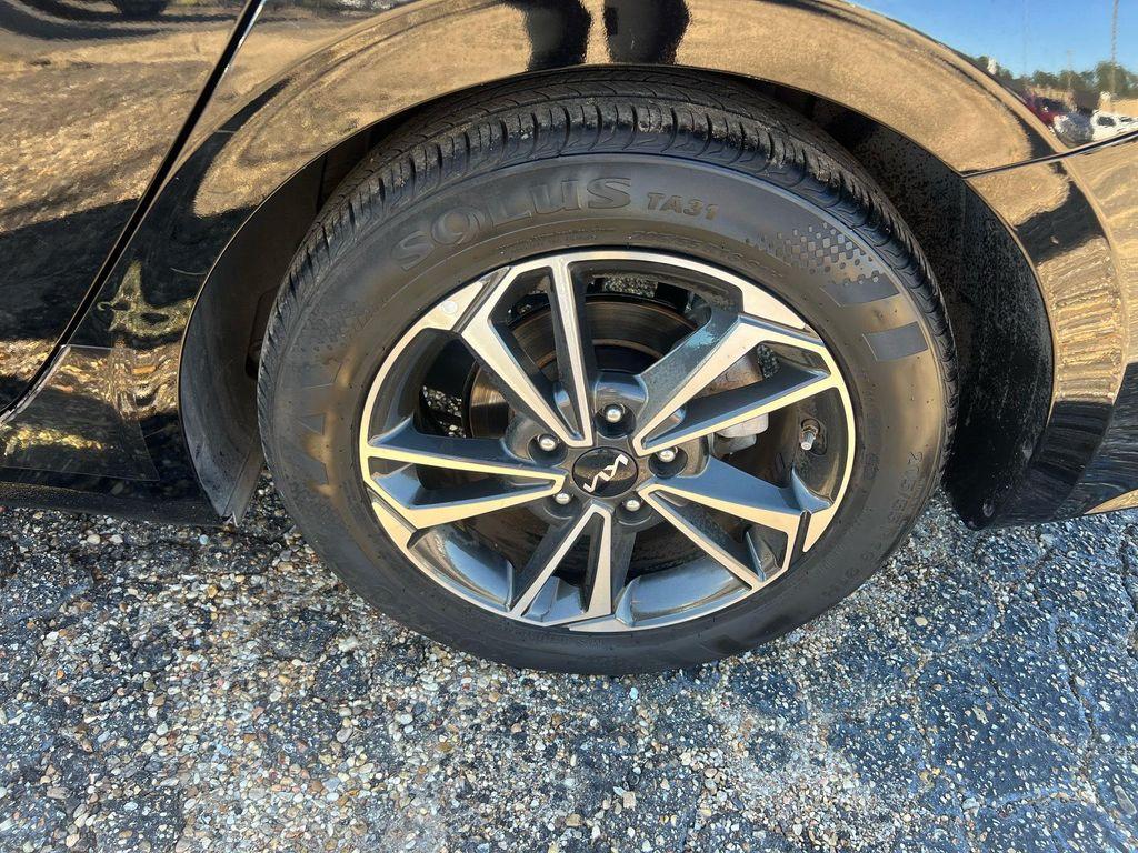 used 2024 Kia Forte car, priced at $20,987