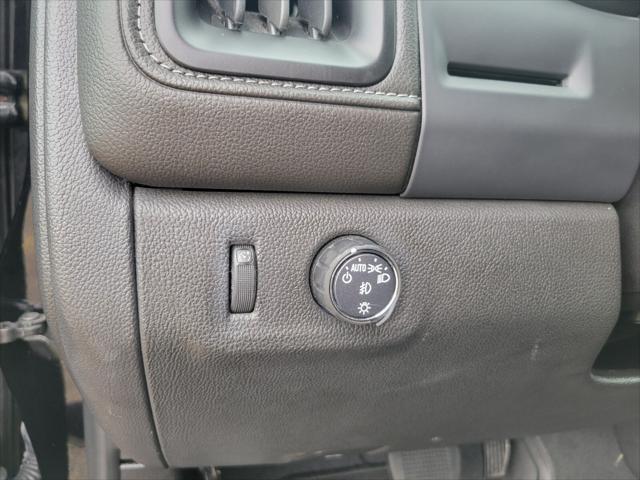 used 2022 GMC Canyon car, priced at $31,500
