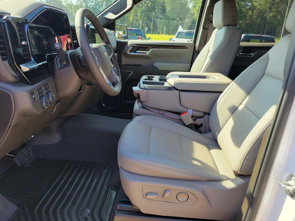 new 2026 Chevrolet Silverado 1500 car, priced at $46,995