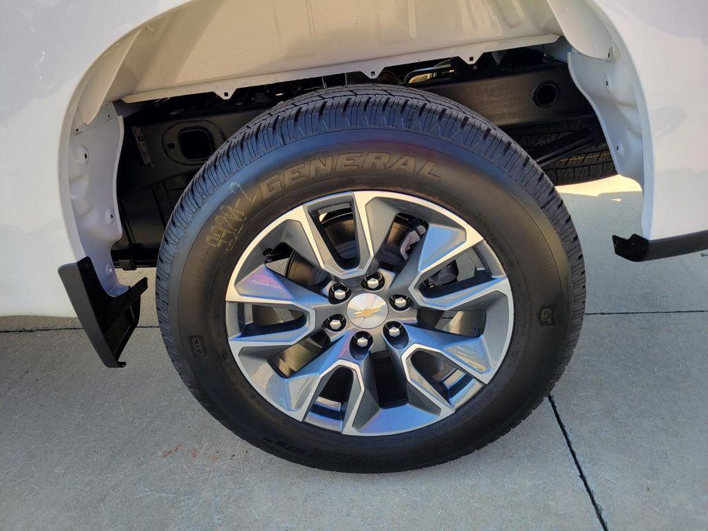 new 2026 Chevrolet Silverado 1500 car, priced at $46,995