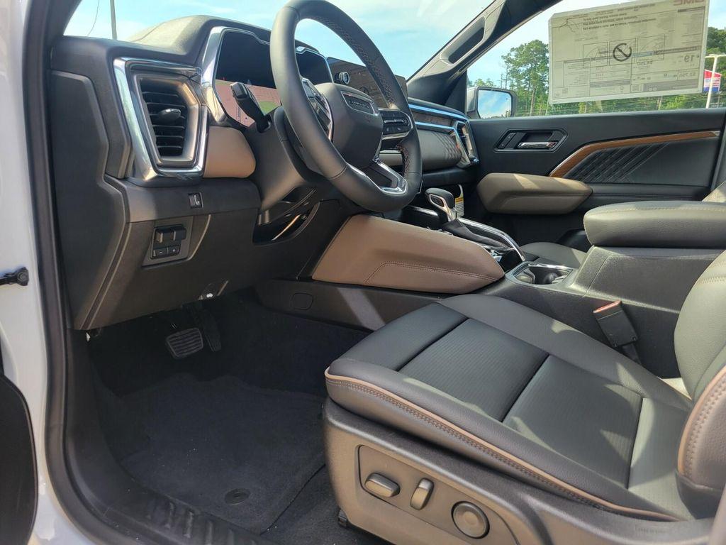 new 2025 GMC Canyon car, priced at $50,695