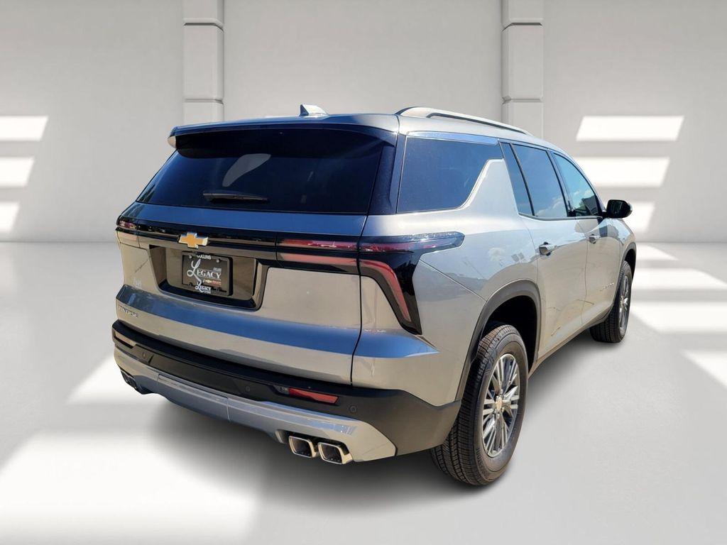 new 2026 Chevrolet Traverse car, priced at $40,825
