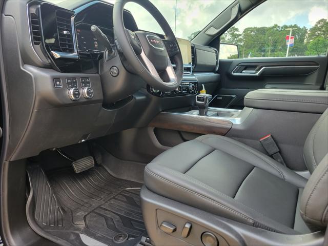 new 2025 GMC Sierra 1500 car, priced at $55,175
