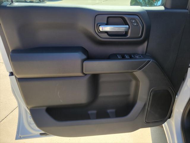 new 2025 GMC Sierra 1500 car, priced at $44,095