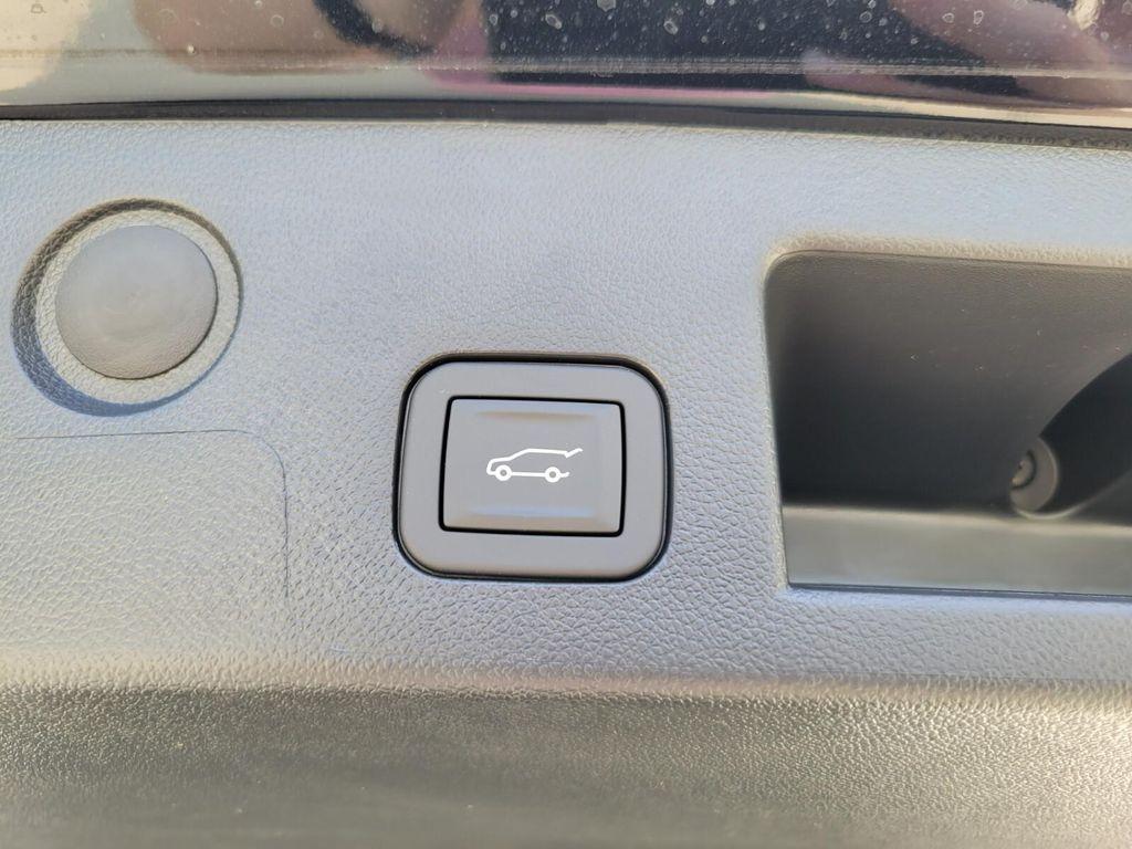 new 2026 GMC Terrain car, priced at $33,285