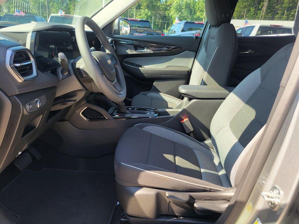 new 2026 Chevrolet TrailBlazer car, priced at $24,685