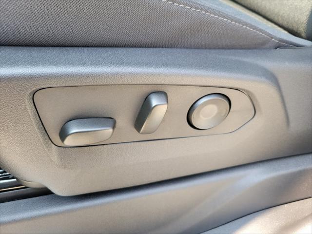 new 2025 GMC Sierra 1500 car, priced at $47,590