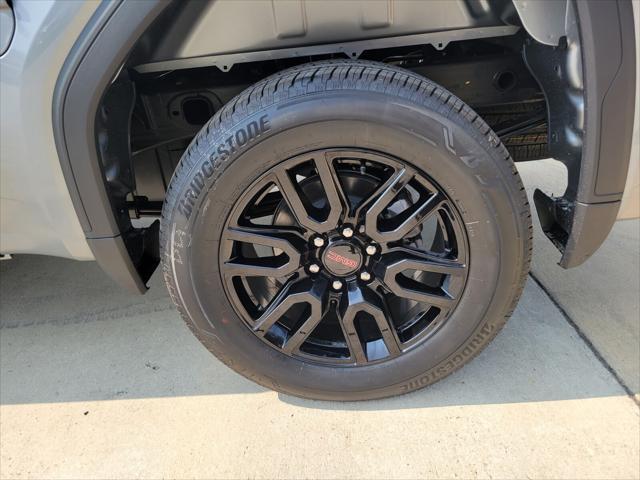 new 2025 GMC Sierra 1500 car, priced at $47,590