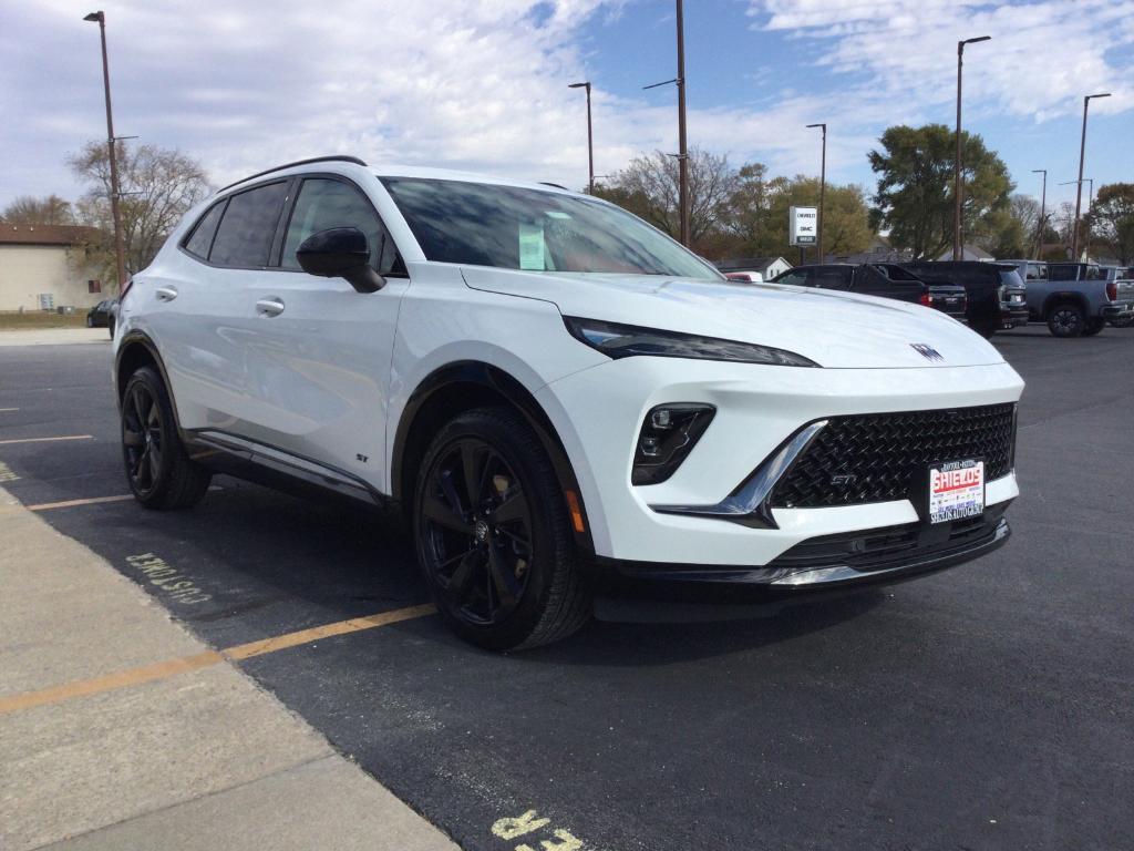 used 2024 Buick Envision car, priced at $30,995