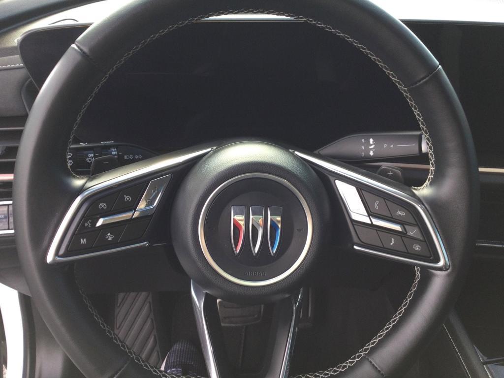 used 2024 Buick Envision car, priced at $30,995