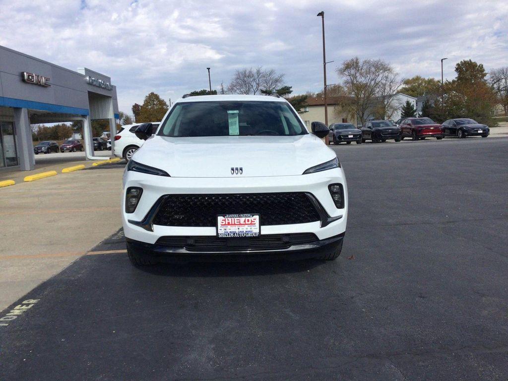 used 2024 Buick Envision car, priced at $30,595