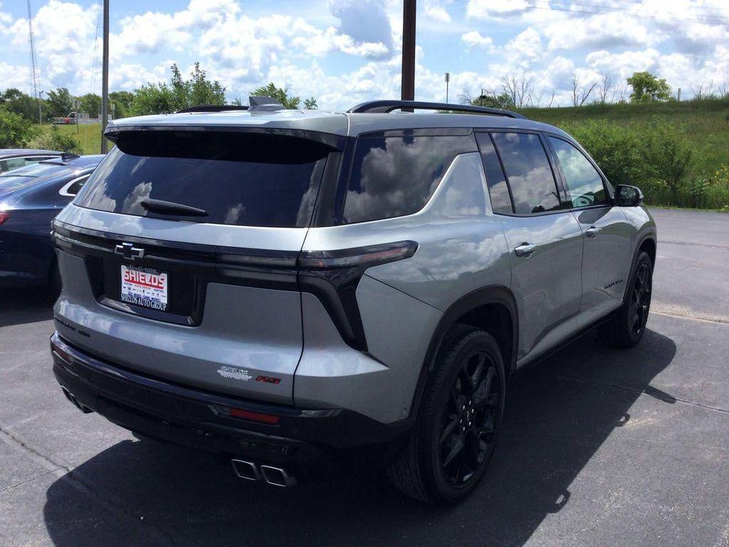 used 2024 Chevrolet Traverse car, priced at $55,995