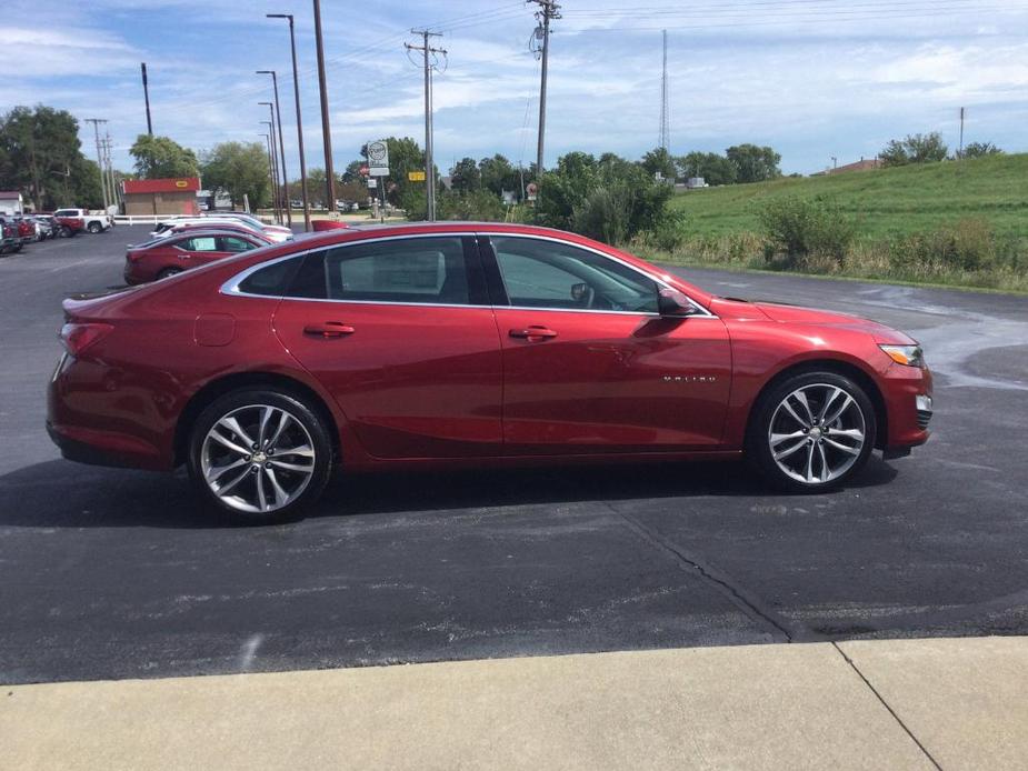 new 2025 Chevrolet Malibu car, priced at $33,900