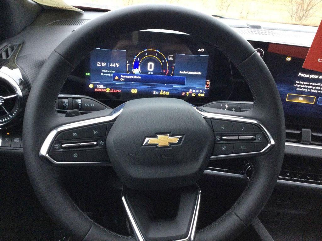 new 2026 Chevrolet Equinox car, priced at $34,850