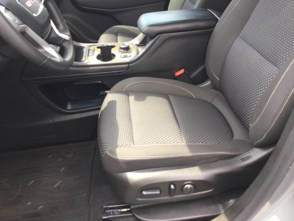 used 2023 GMC Acadia car, priced at $34,595