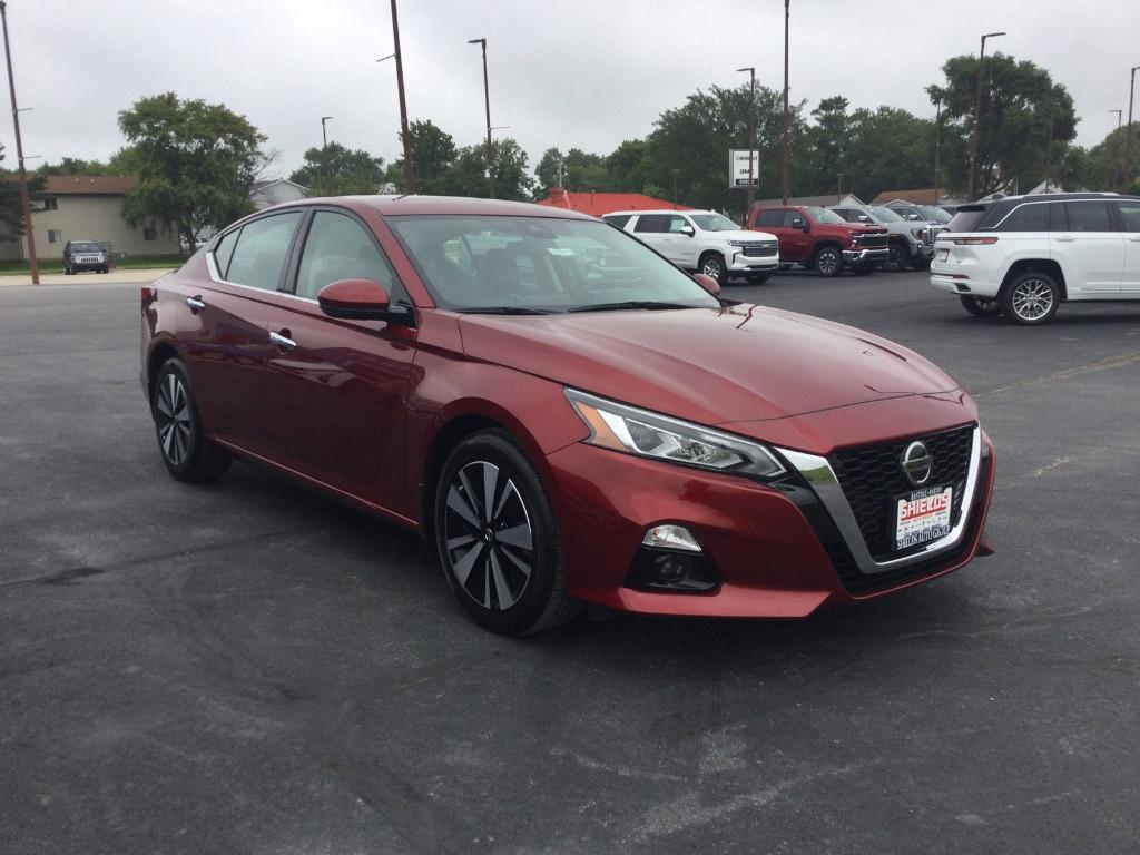 used 2021 Nissan Altima car, priced at $23,995