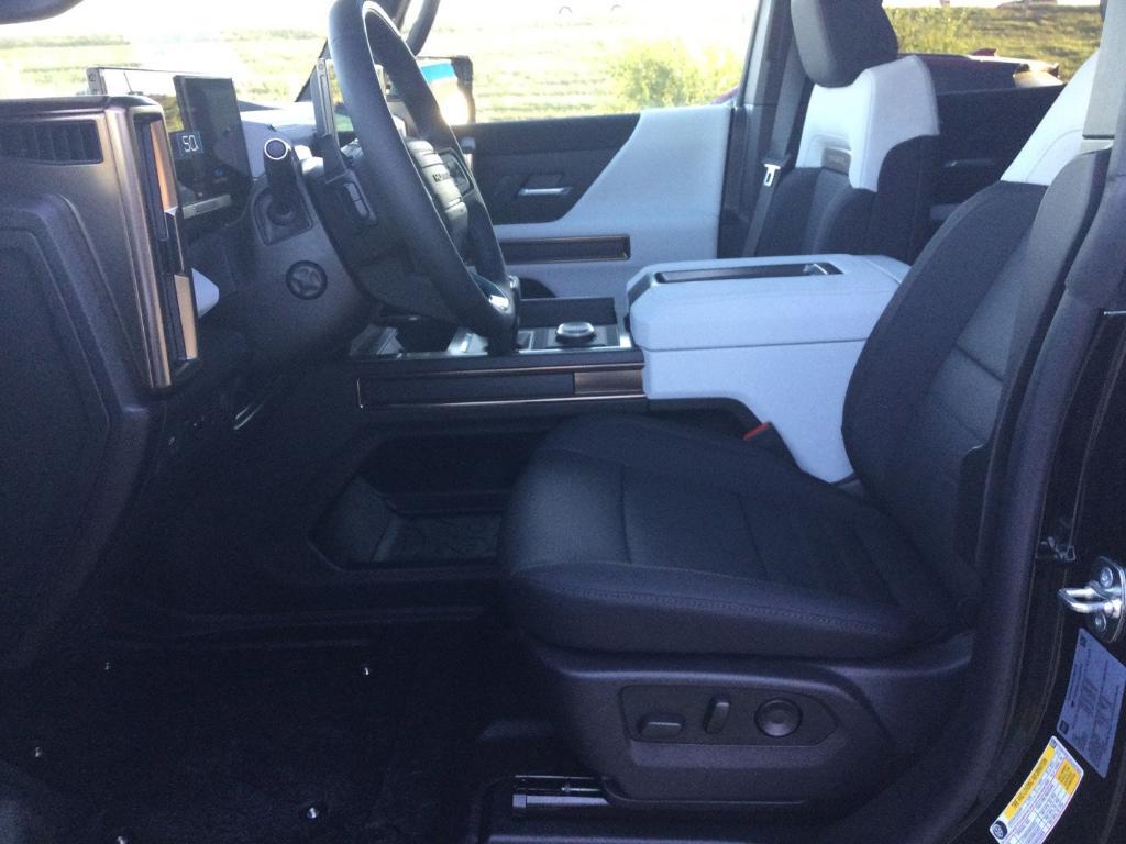 new 2025 GMC HUMMER EV SUV car, priced at $101,285