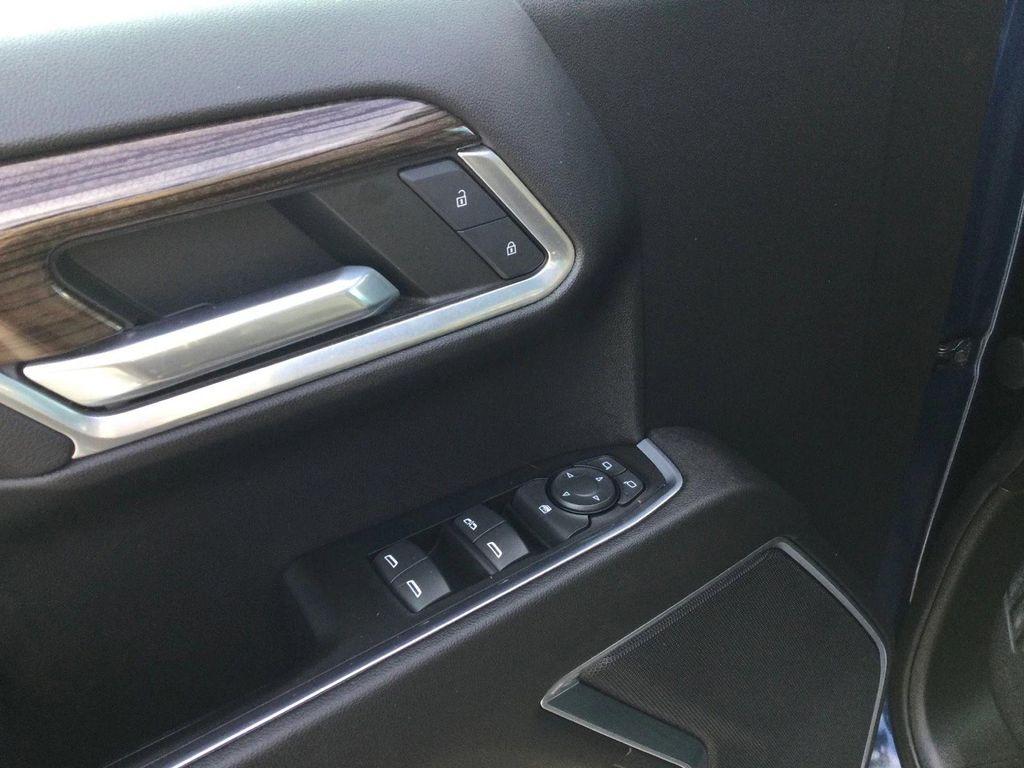 used 2022 Chevrolet Silverado 1500 car, priced at $38,995