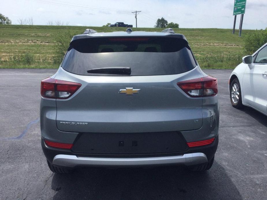 new 2025 Chevrolet TrailBlazer car, priced at $28,470