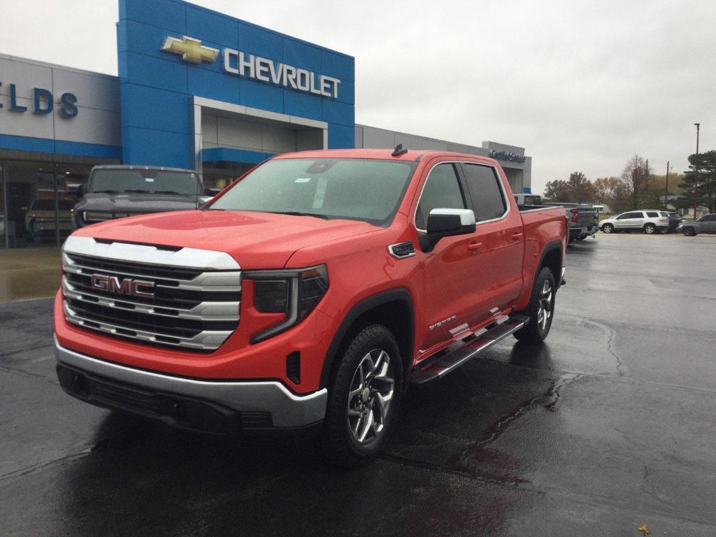 new 2025 GMC Sierra 1500 car, priced at $55,245