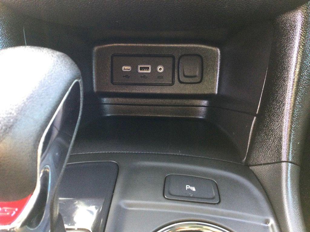used 2022 Chevrolet Equinox car, priced at $26,995