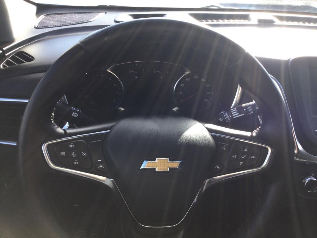 used 2024 Chevrolet Equinox car, priced at $23,995