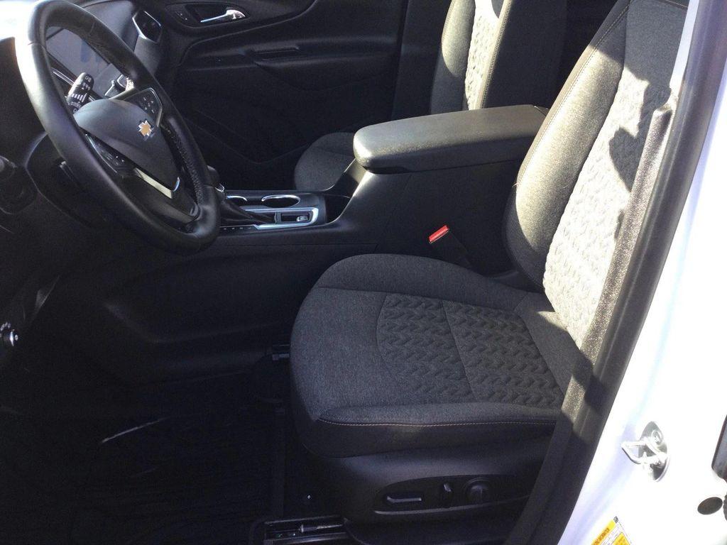 used 2024 Chevrolet Equinox car, priced at $23,995