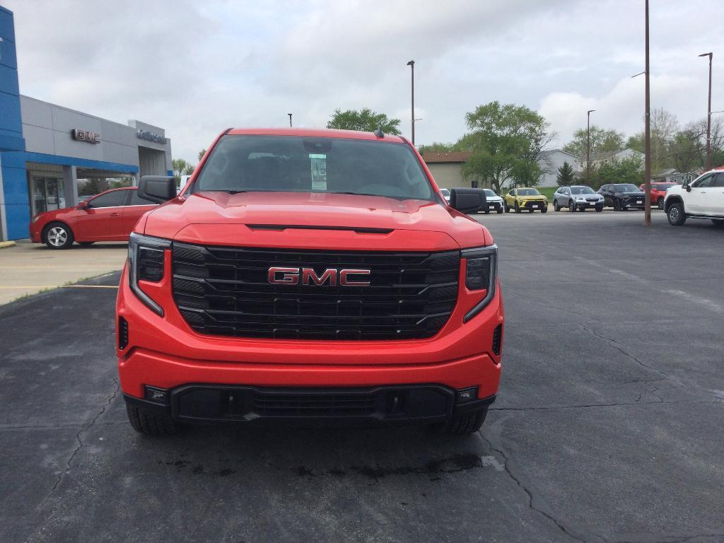 new 2025 GMC Sierra 1500 car, priced at $51,383