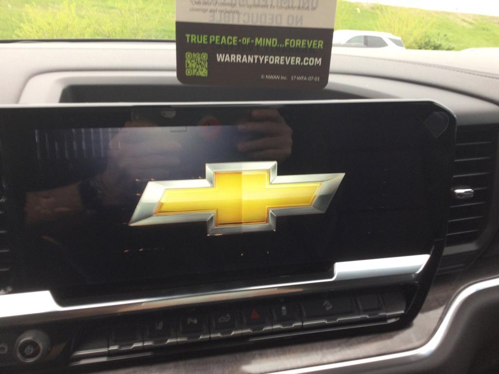 new 2025 Chevrolet Silverado 2500 car, priced at $71,940