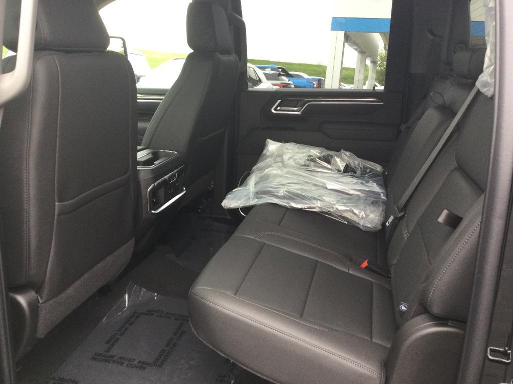 new 2025 Chevrolet Silverado 2500 car, priced at $71,940