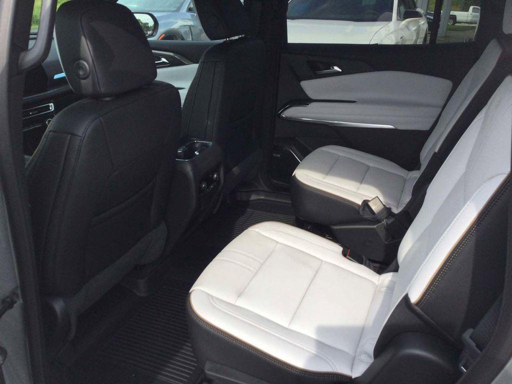 new 2025 Chevrolet Traverse car, priced at $59,145