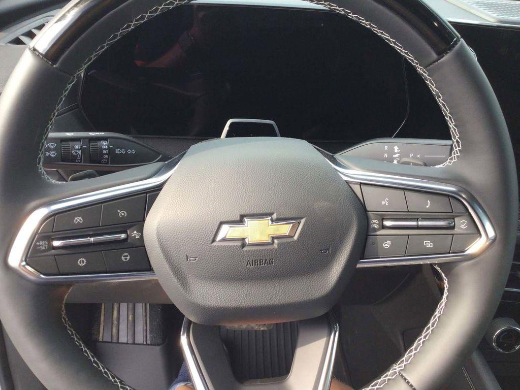 new 2025 Chevrolet Traverse car, priced at $59,145