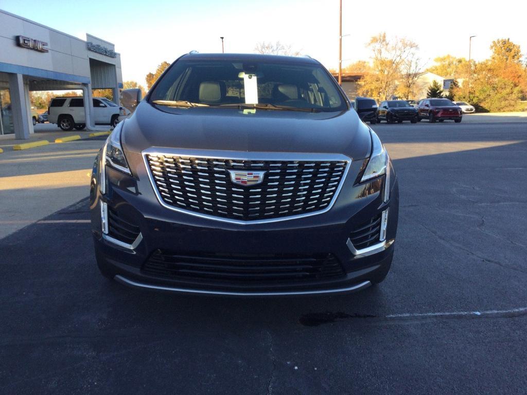 used 2025 Cadillac XT5 car, priced at $43,995
