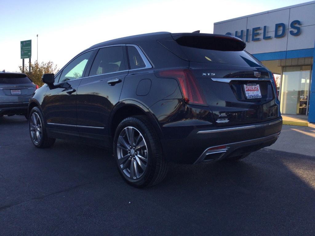 used 2025 Cadillac XT5 car, priced at $43,995