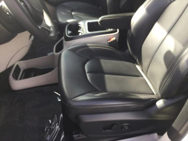 used 2023 Chrysler Pacifica car, priced at $23,995