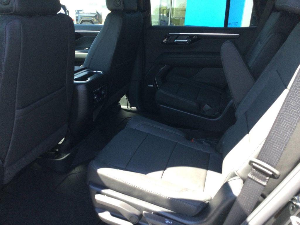 new 2025 Chevrolet Tahoe car, priced at $79,900
