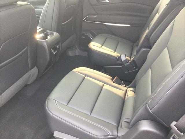new 2025 Chevrolet Traverse car, priced at $48,275