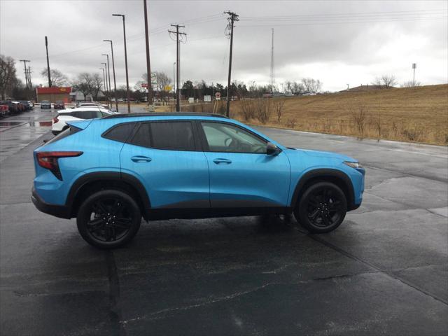 new 2025 Chevrolet Trax car, priced at $26,040