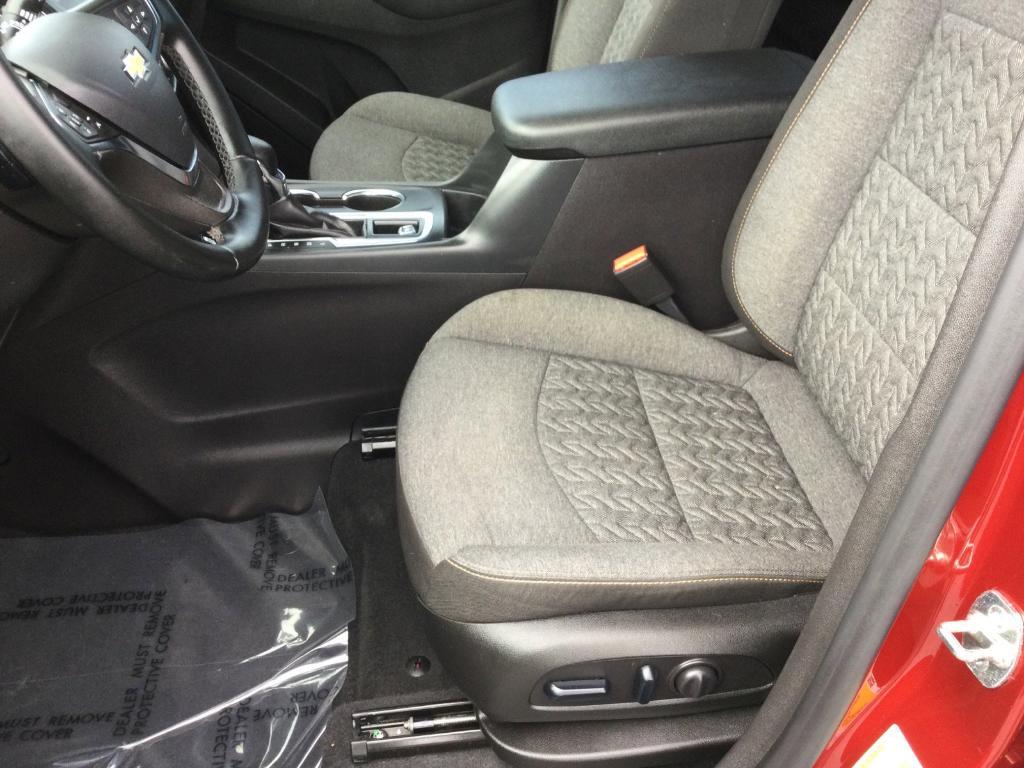 used 2024 Chevrolet Equinox car, priced at $28,995