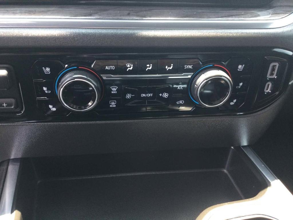 used 2022 Chevrolet Silverado 1500 car, priced at $40,995