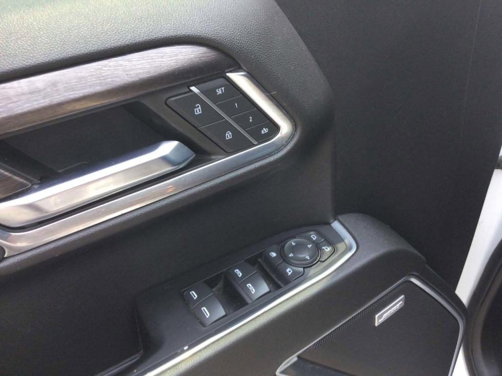 used 2022 Chevrolet Silverado 1500 car, priced at $40,995