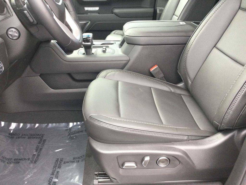 new 2025 GMC Sierra 1500 car, priced at $71,550