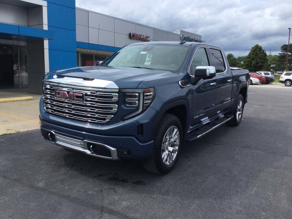 new 2025 GMC Sierra 1500 car, priced at $72,050