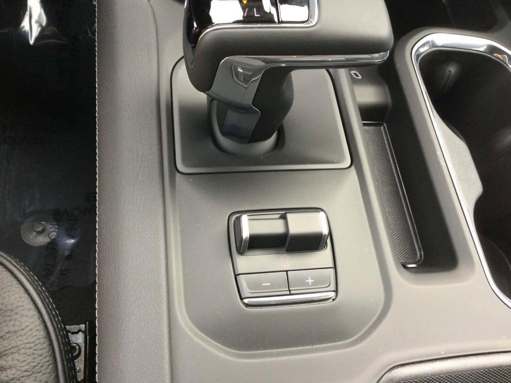 new 2025 GMC Sierra 1500 car, priced at $72,050